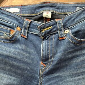 True religion Blue Jeans size 27 women’s ripped